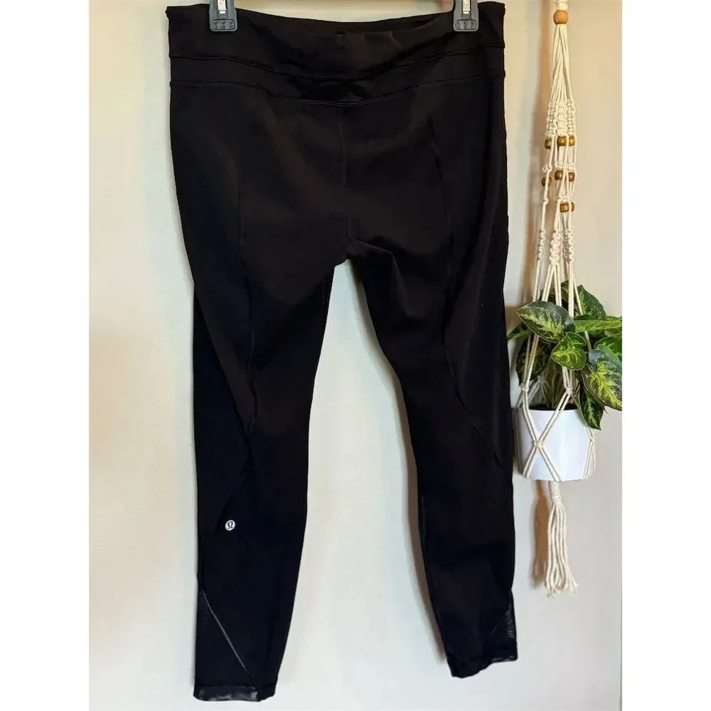 Lululemon Women's Black Ruched Sides Capri Leggings Size 10 Activewear - Picture 3 of 4